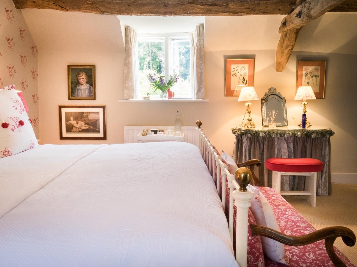 The Old Post Office - Adlestrop Bed and Breakfast Buitenkant foto
